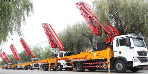 小型混凝土泵車(chē)混凝土液壓油乳化怎么辦？別急，小科來(lái)幫您